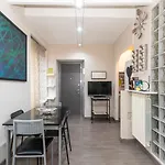 San Salvario Stylish Apartment